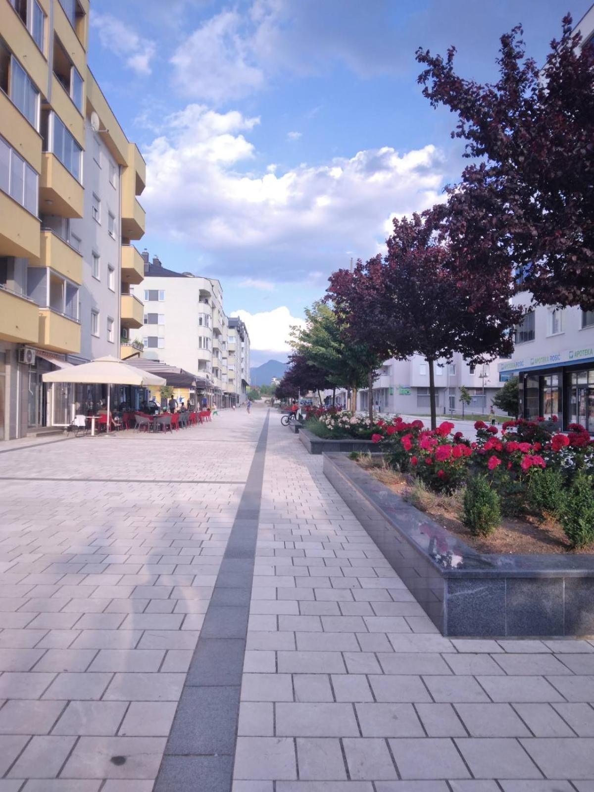 Studio Apartman Promenada Сараево Екстериор снимка